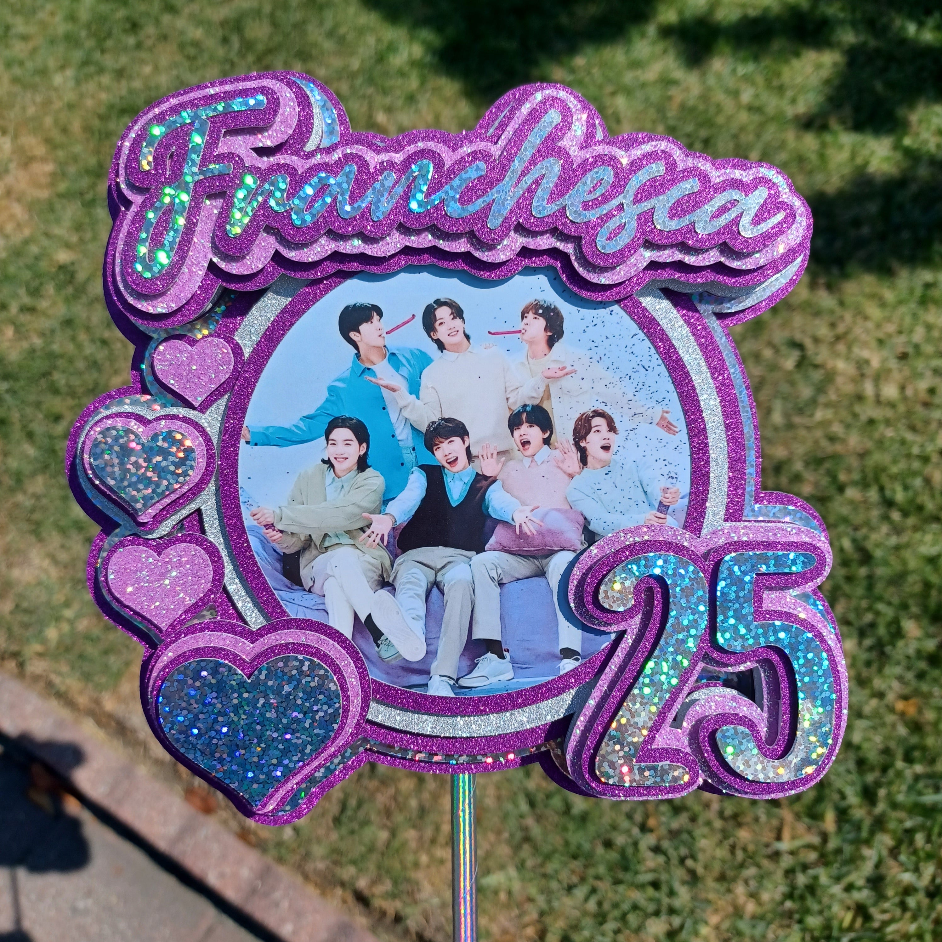 Custom 3D Cake Topper (Circle with Stars/ Hearts)