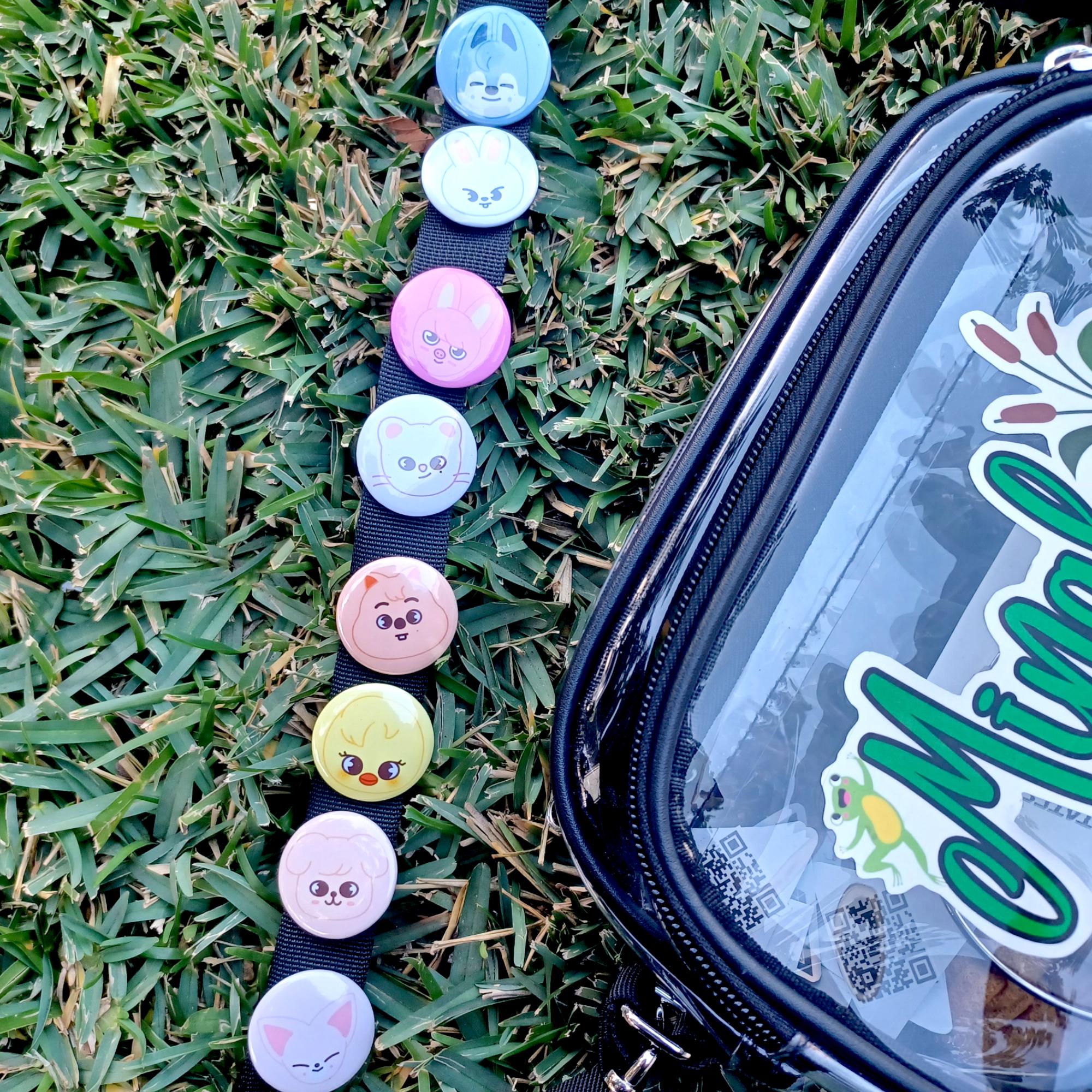 SKZOO Badge Metal Buttons (1.25 Inches)