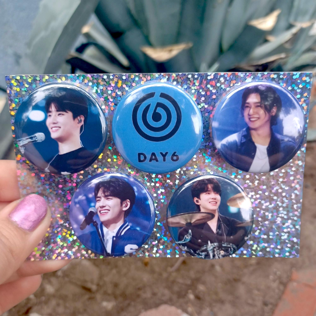 DAY6 Badge Buttons